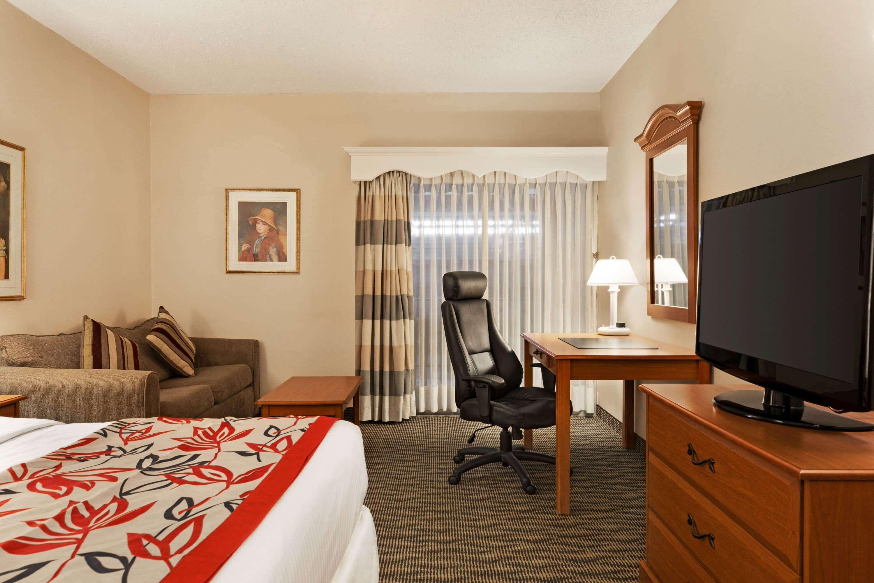 รามาดา บาย วินด์แฮม เฟรดเดอริคตัน Hotel เฟรดริกตัน ภายนอก รูปภาพ